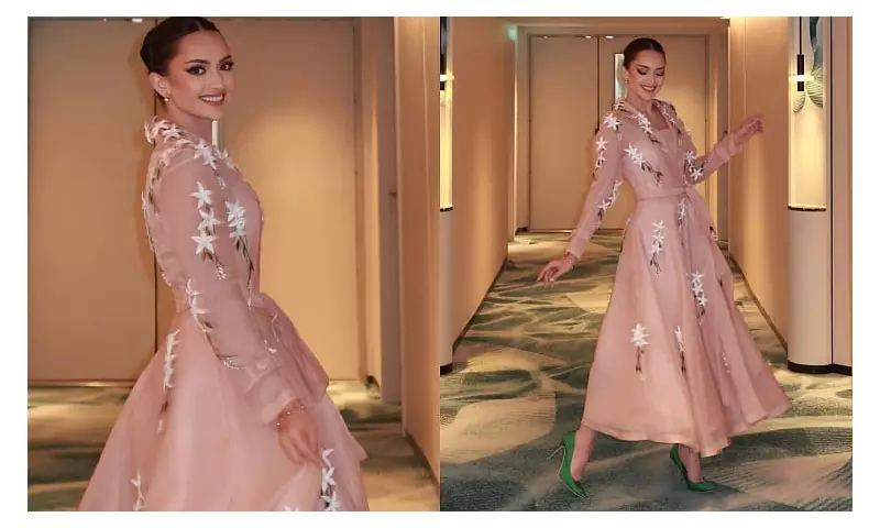 Ahtisa Manalo Shines in Sampaguita Gown at Miss Universe 2025 Prelims