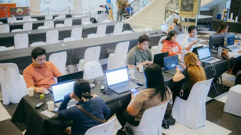 Bacolod Opens Free Co-Working Space for Online Workers After Typhoon