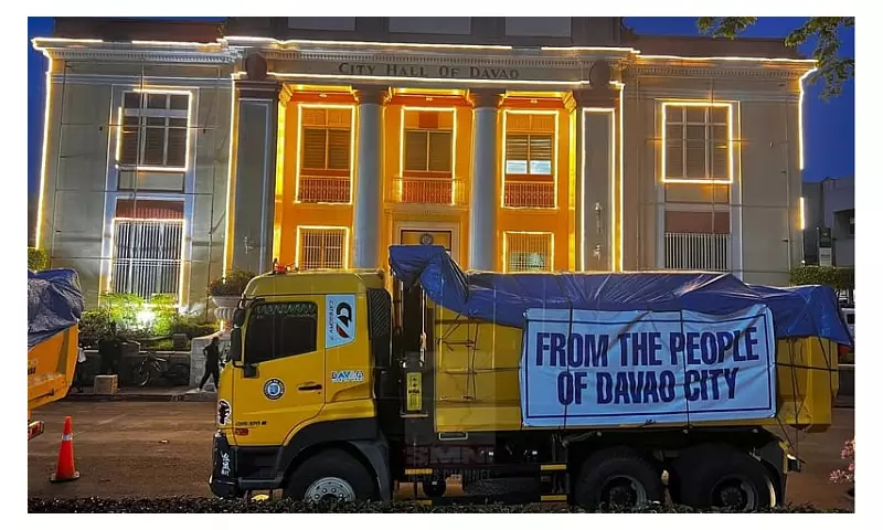 Davao Sends 16 Trucks of Relief Goods to Cebu Typhoon Victims