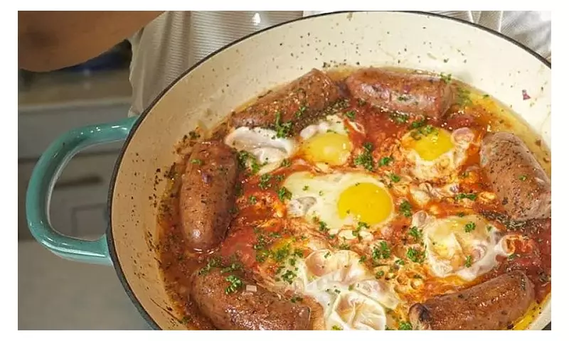 Easy Filipino Breakfast Recipe: Sausage & Egg Skillet in 20 Minutes