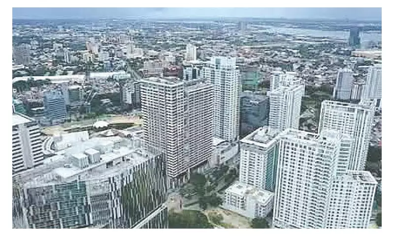 Philippines Economy Cautiously Optimistic for 2025 Finish