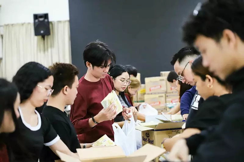 Tacloban Preps for Super Typhoon Uwan on Yolanda Anniversary