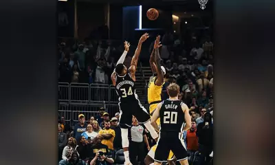 Giannis Antetokounmpo Stuns with Epic Buzzer-Beater: Milwaukee Bucks Triumph in Nail-Biter