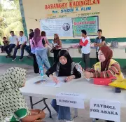 BARMM Distributes Financial Aid to 2,678 Indigent Students