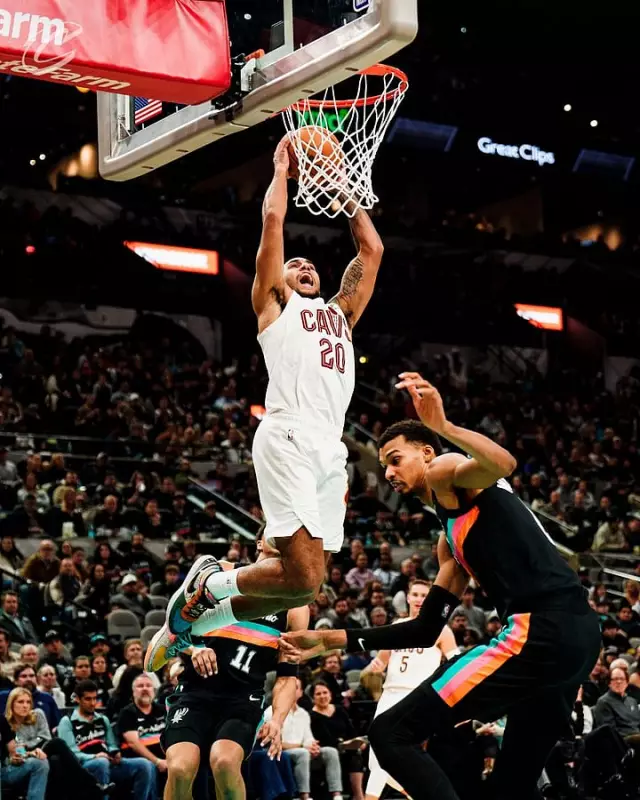 Cavaliers Rally Past Spurs 113-101 Behind Balanced Attack, Tyson's Clutch Threes