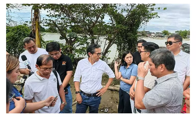 DPWH Chief Orders Completion of Bulacan Dike Gaps After 'Ghost' Project Scandal