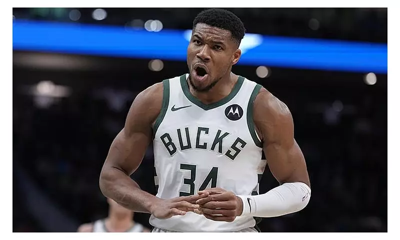 Giannis Antetokounmpo Returns, Scores 29 as Bucks Halt Bulls' Streak