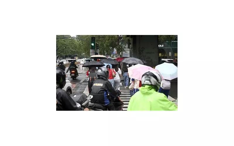 PAGASA: Easterlies, Amihan Bring Rains, Flood Risk to Visayas, Luzon