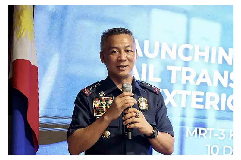 PNP Boosts Security for Tourists, Deploys 100,000 Cops for Christmas