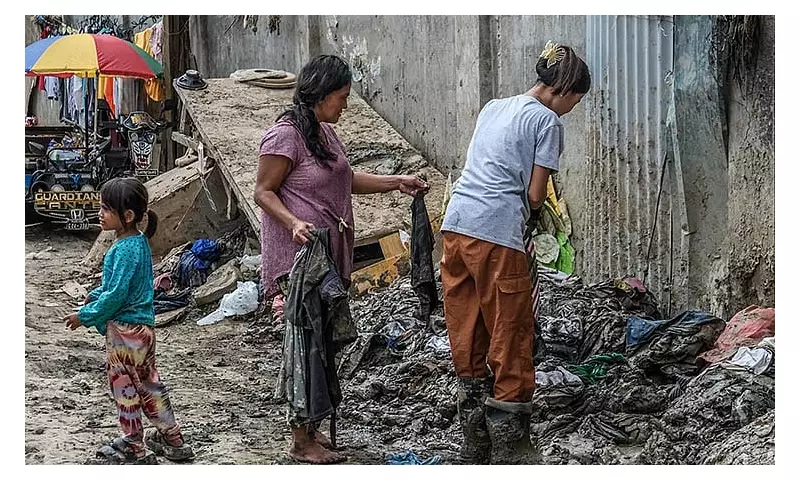 Talisay City Residents Struggle to Recover a Month After Typhoon Tino