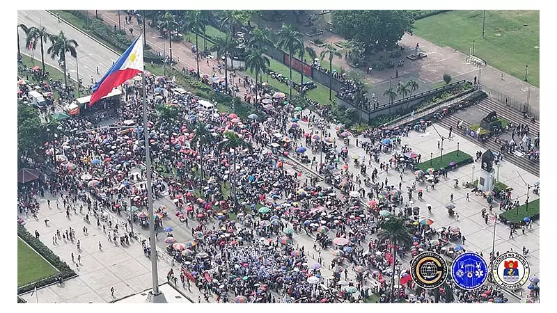 Thousands Defy Rain in 2nd Trillion Peso March, Demand Gov't Accountability
