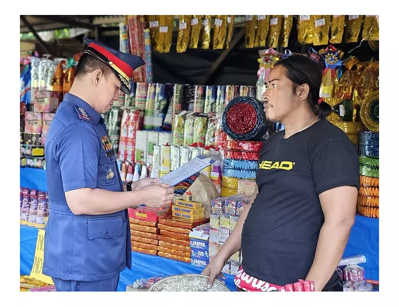 Zamboanga Sibugay Police Inspect Firecracker Sellers for Safe Holidays