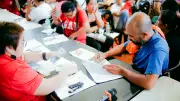 Bacolod Distributes 2nd Batch of Typhoon Tino Cash Aid to 44K Families