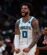 Miles Bridges Injures Ankle in Hornets' Loss to Bucks on Dec 30, 2025