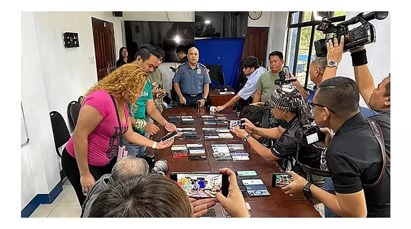 Cebu Police Recover 154 Stolen iPhones After Sinulog Festival