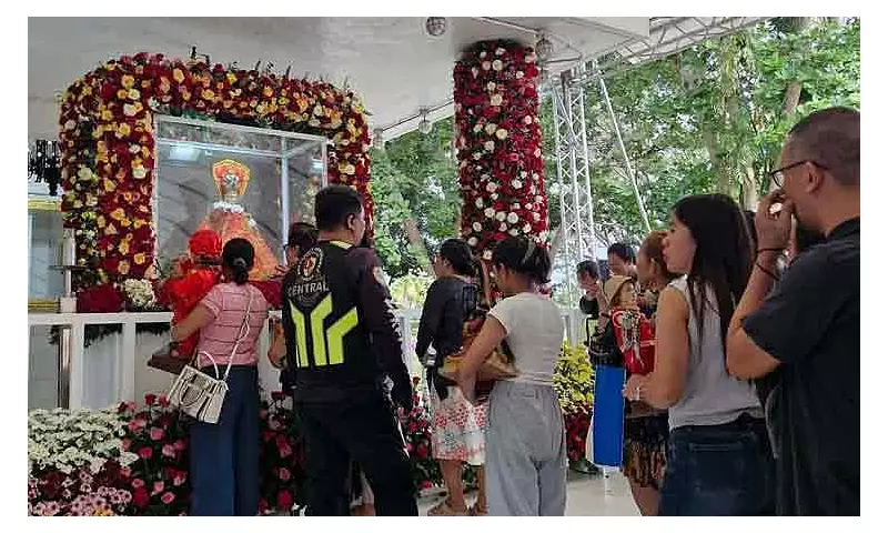 Davao's Sto. Niño Feast Draws 20,000, Peaceful Due to Police Plan