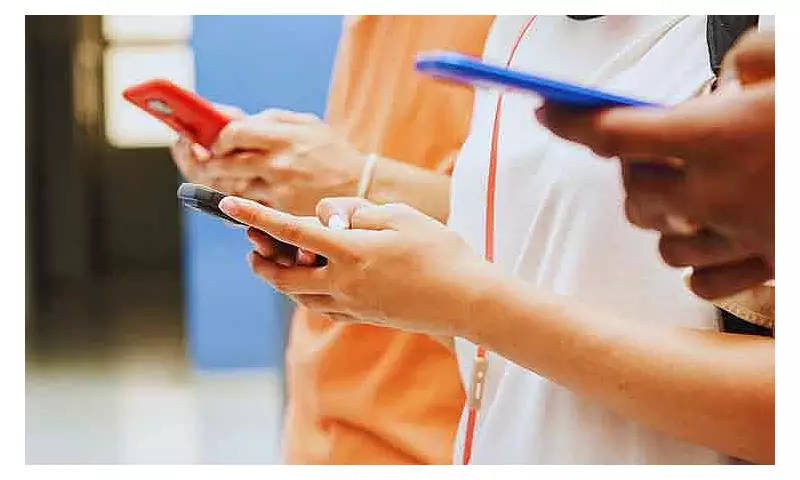 DICT-Davao Gives Free SIMs with 25GB Monthly Data to GIDA Students