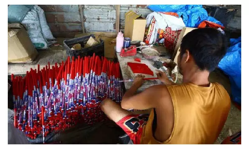 Firework Injuries Drop 14% in PH Holiday Season, DOH Reports 720 Cases