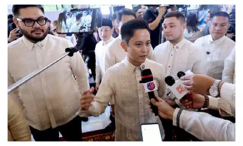 House Majority Leader Sandro Marcos Vows Proper Action on Any Presidential Impeachment Complaint