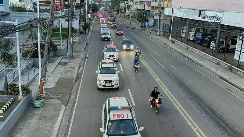 Mandaue Police Conduct Traslacion Dry Run, Identify Obstacles for 2026 Sinulog