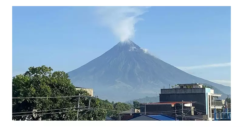 Mayon Volcano Alert Raised to Level 3, Magmatic Eruption Underway
