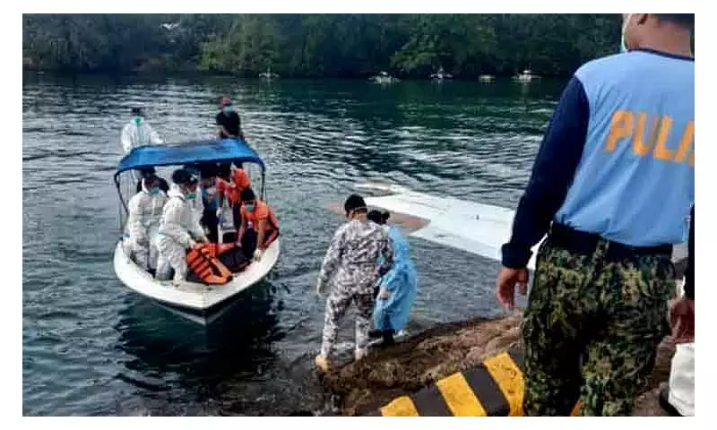Philippine Navy Recovers Fifth Body from Sunken MBCA Amejara Amid Peak Amihan Season