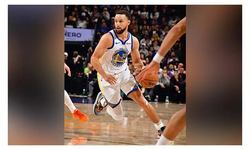 Stephen Curry Tops NBA Jersey Sales, Leads Global Merchandise Rankings