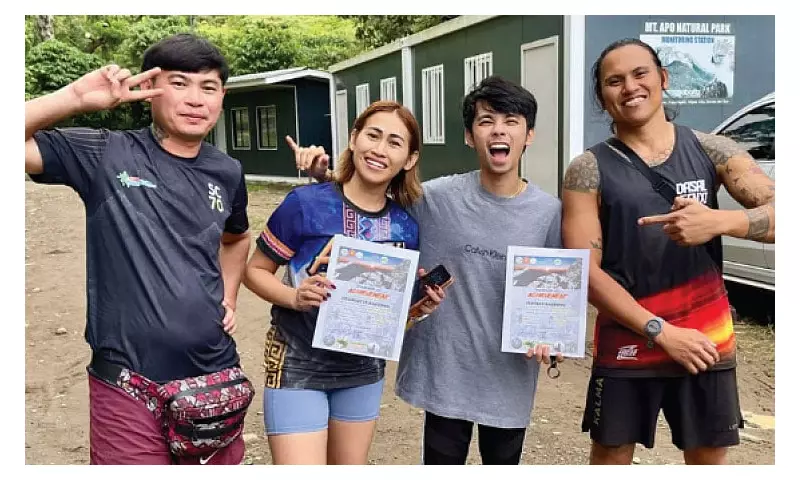 Sweet Notes Duo Conquers Mount Apo in 14-Hour Climb