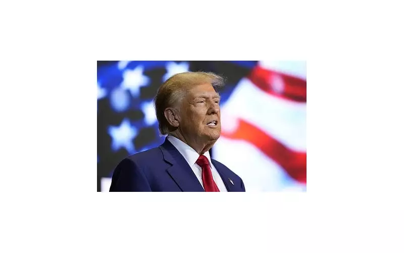 Trump Seeks $100B Venezuela Oil Deal, US CEOs Wary of Risks