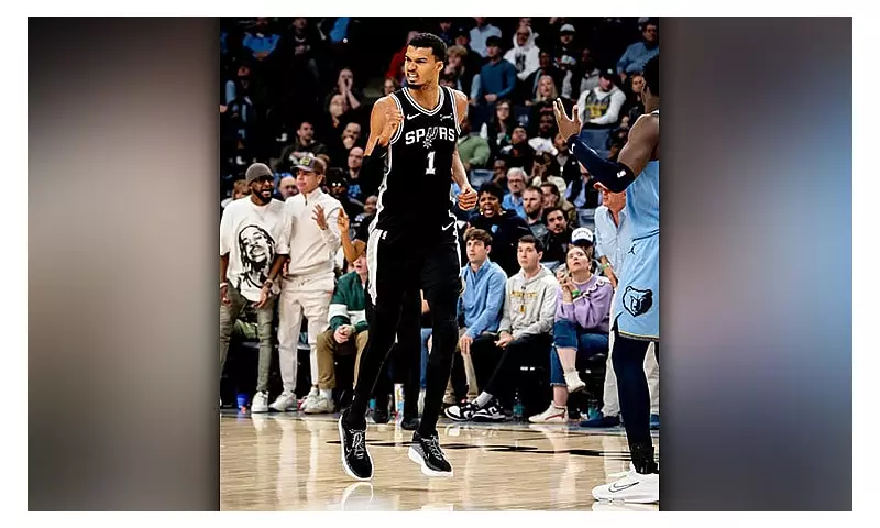 Wembanyama's 30-Point Return Not Enough as Spurs Fall to Grizzlies 106-105