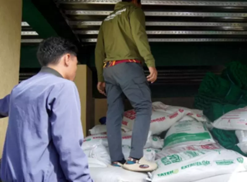 BARMM Agriculture Ministry Distributes Fish Feeds to Boost Aquaculture in Maguindanao