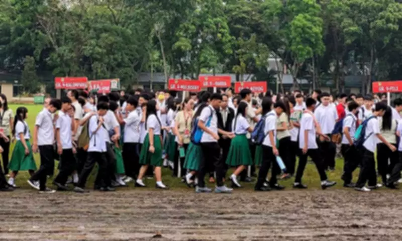 Davao Teachers Challenge DepEd's Trimester Proposal Amid Rainy School Opening