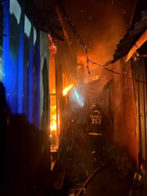 Fire Destroys 11 Houses in Bacolod, Injures One and Displaces 24 Families