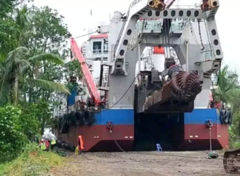 Leyte Farmers Stage Human Barricades Against Black Sand Mining Threat