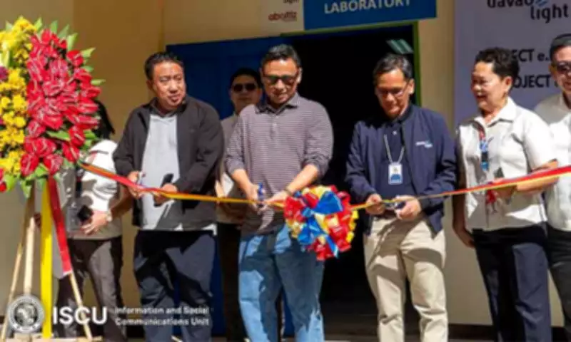 Angara Lauds Davao School's ARAL Program, Inaugurates New EIM Lab
