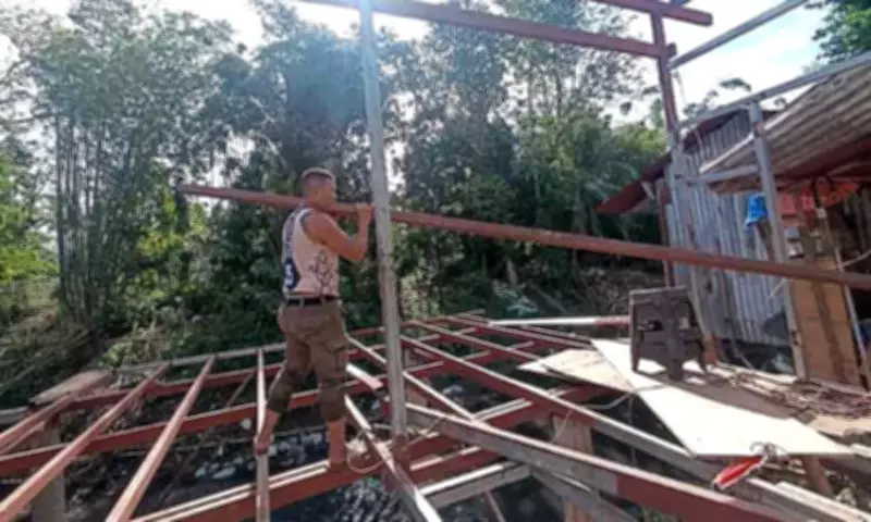 Davao City Residents Self-Demolish Homes Ahead of Official Eviction in Arroyo Compound