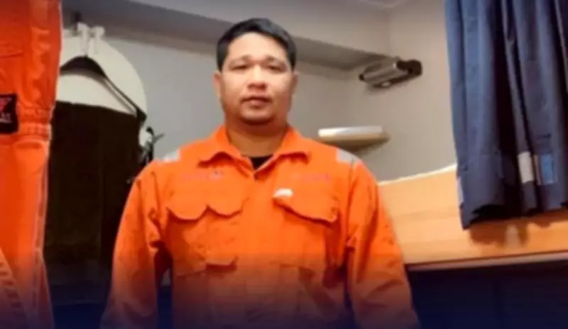 Filipino Seafarer Missing After Missile Strike on Tugboat in Strait of Hormuz