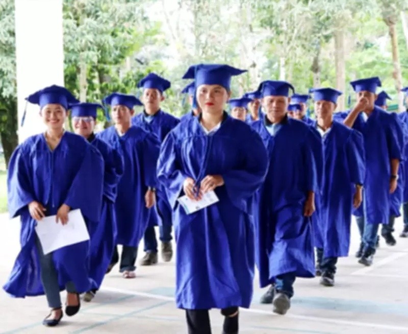 Former Rebels in Zamboanga Complete Skills Training for New Lives