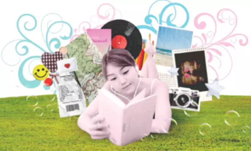 Gen Z's Analog Revival: A Digital Detox Movement Gains Momentum