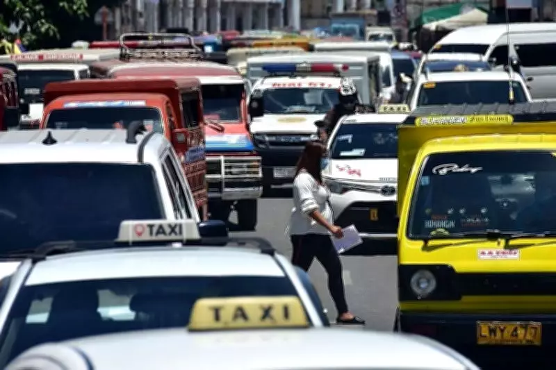 LTFRB 7 Urges Drivers and Operators to Complete Fuel Subsidy Requirements