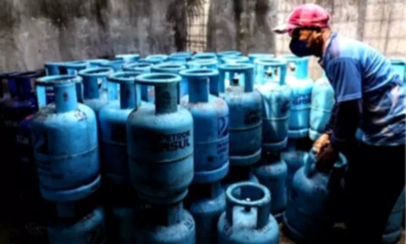 PNP Intensifies Monitoring of LPG Retailers to Curb Profiteering Amid Supply Crunch