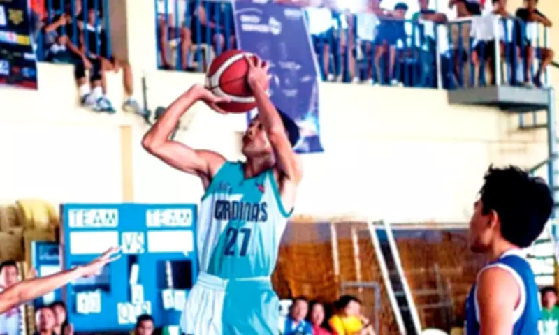 Student Athlete Harvy Caritero Balances Basketball, Business and Studies