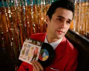 Stephen Sanchez Announces New Album 'Love, Love, Love' for May 2026 Release