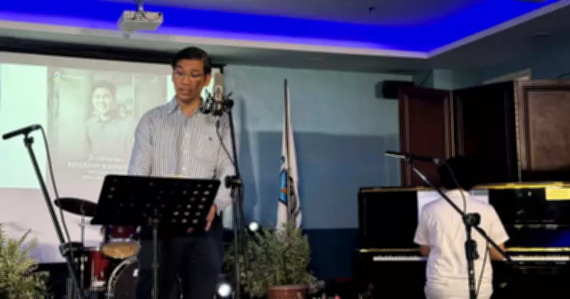 A Silent Tribute: Piano Donation Honors Memory of Kingston Ralph Cheng