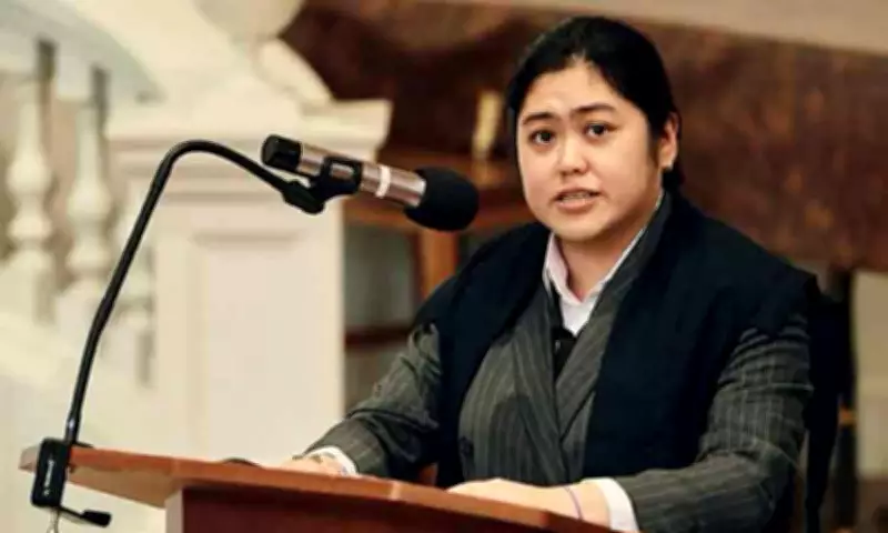 Anna Mae Yu Lamentillo's Oxford Graduation: A Bisaya Woman's Triumph Over Language Barriers