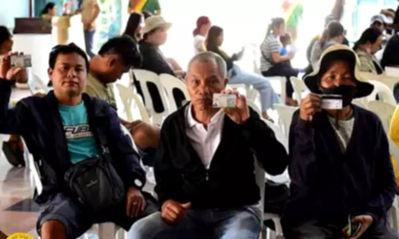Davao de Oro Distributes P3,000 Fuel Aid to 309 High-Value Crop Farmers