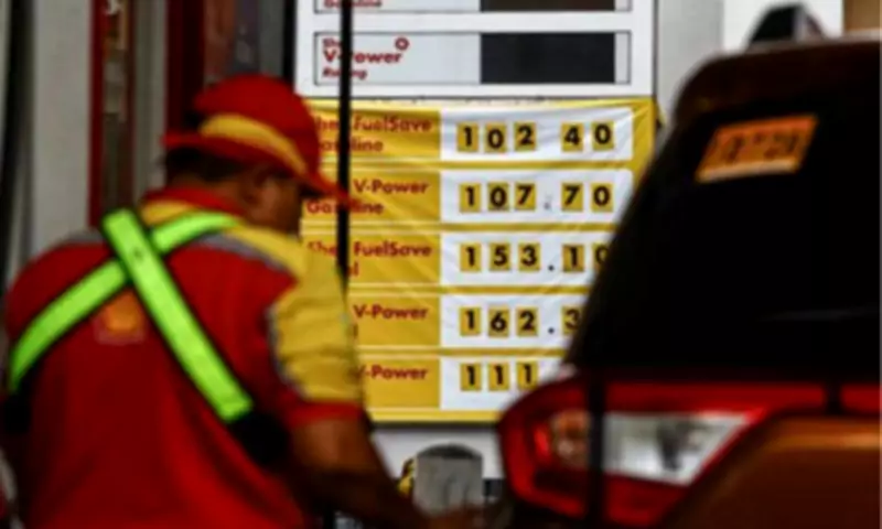 Senate Threatens Fuel Price Investigation Over Global Oil Drop Discrepancy