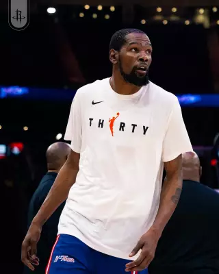 Kevin Durant's Game 2 Status Uncertain as Rockets Face Lakers in NBA Playoffs