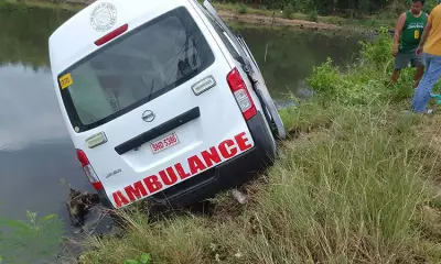 Motorcycle rider dies, driver injured in ambulance crash in Argao, Cebu