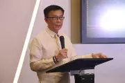 DMW Secretary Cacdac Denies 40,000 OFWs Stranded in Philippines